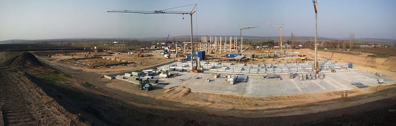 Big site somewhere in this small world (or opposite)