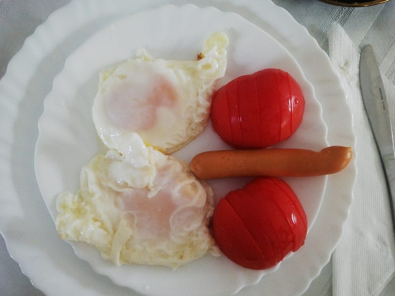 Weirdest breakfast ever — no AI known at time of making this photo.