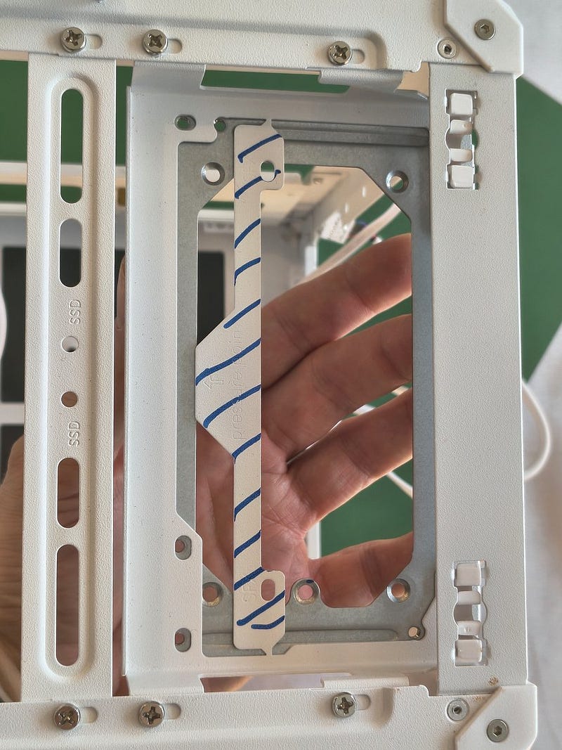 Bracket for SSP-300SFB inside of Jonsbo C6 ITX